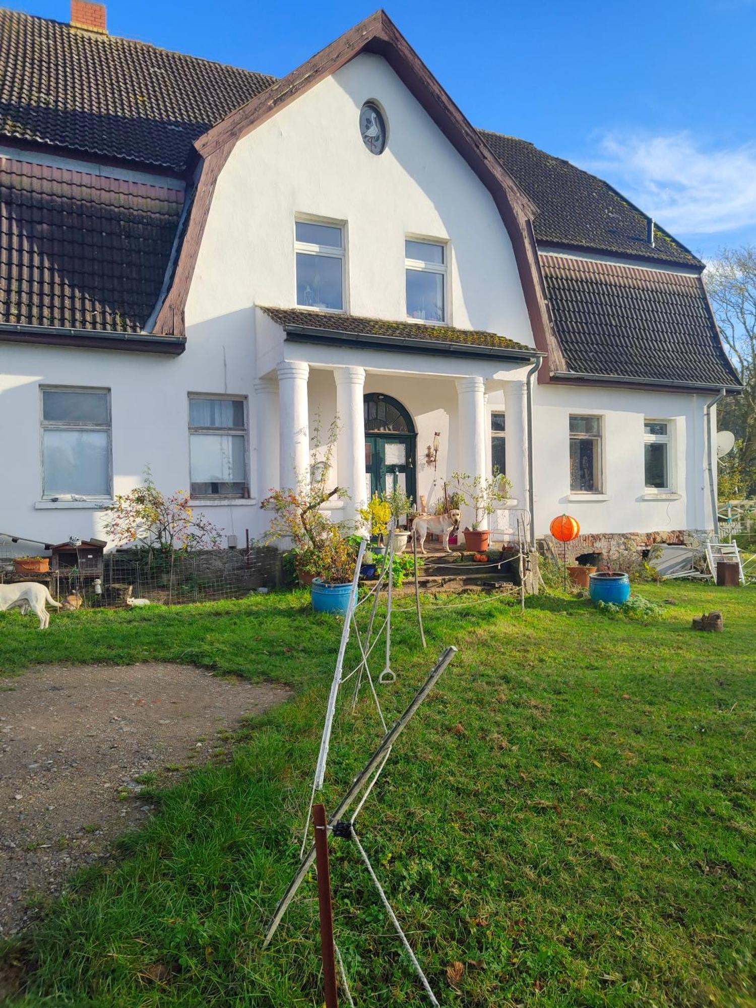 Gutshaus Im Gruenen Apartment Poseritz Exterior photo
